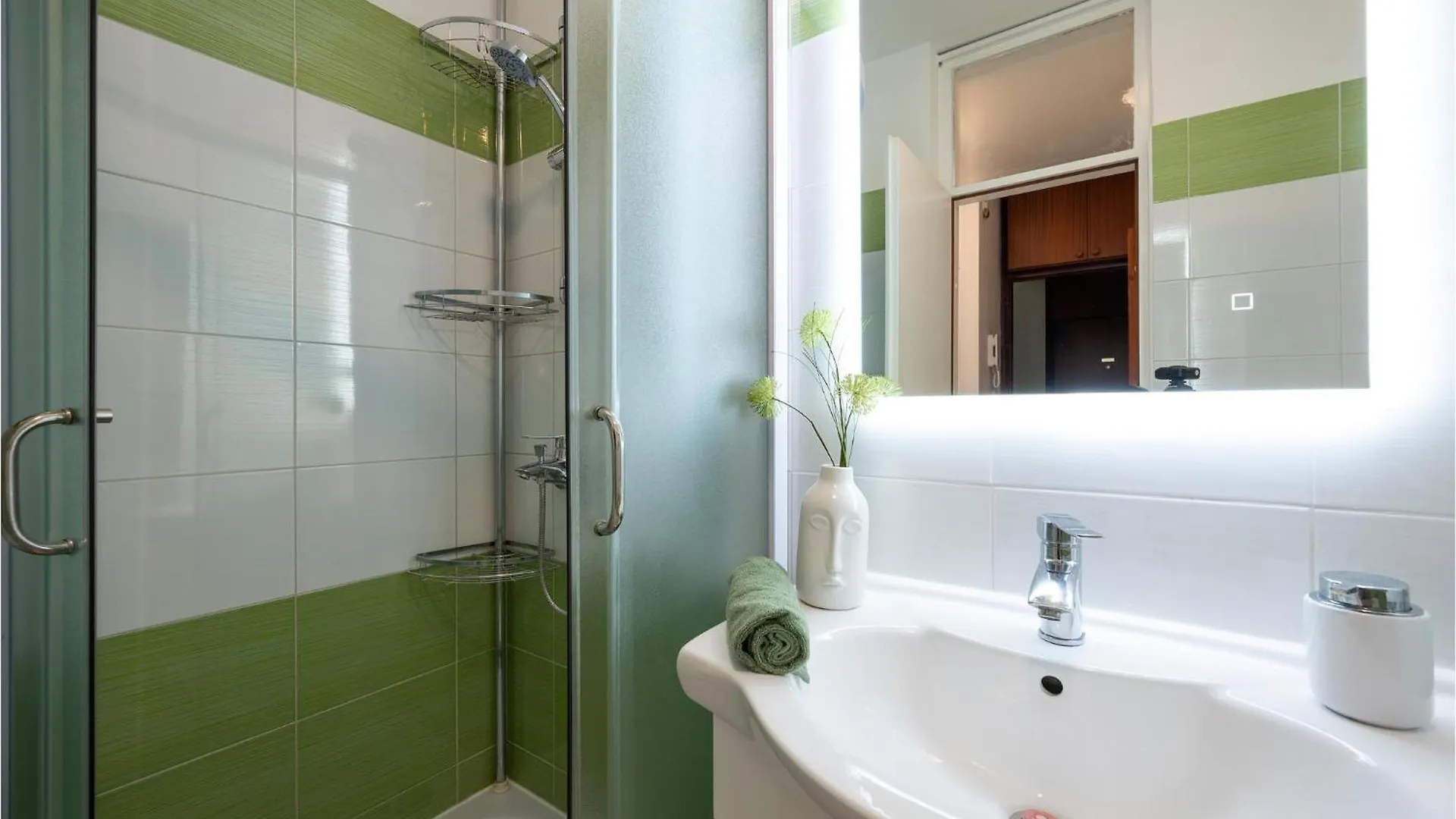 Beautiful Apartment In Pula With Wi-Fi 0*,  Croatia